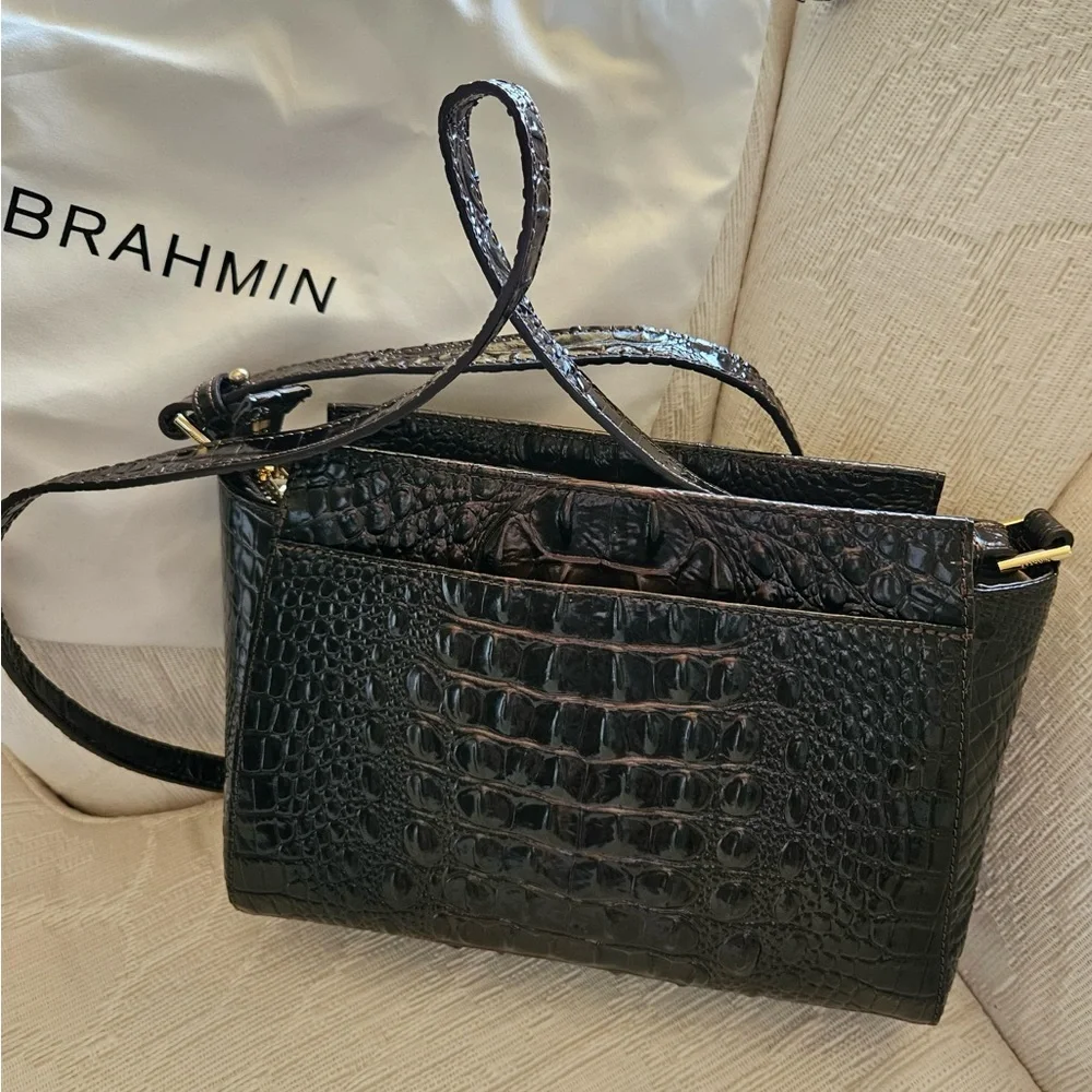 NEW Brahmin Crossbody Bag with Crocodile Texture - Picture 2 of 3